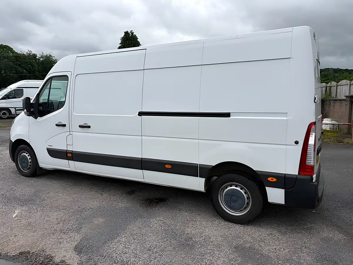 Used 2021 Vauxhall Movano Edition White - Interior and Exterior details 19