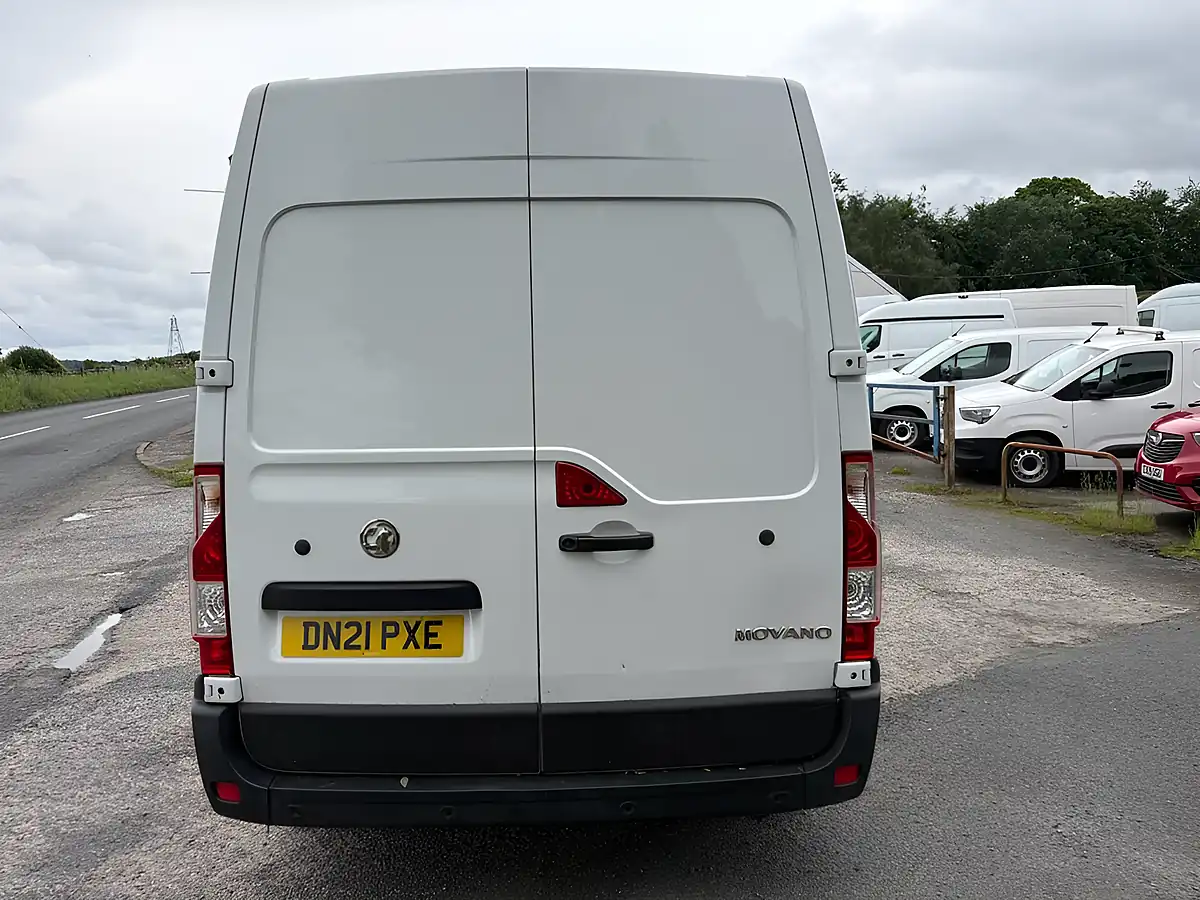 Used 2021 Vauxhall Movano Edition White - Interior and Exterior details 5