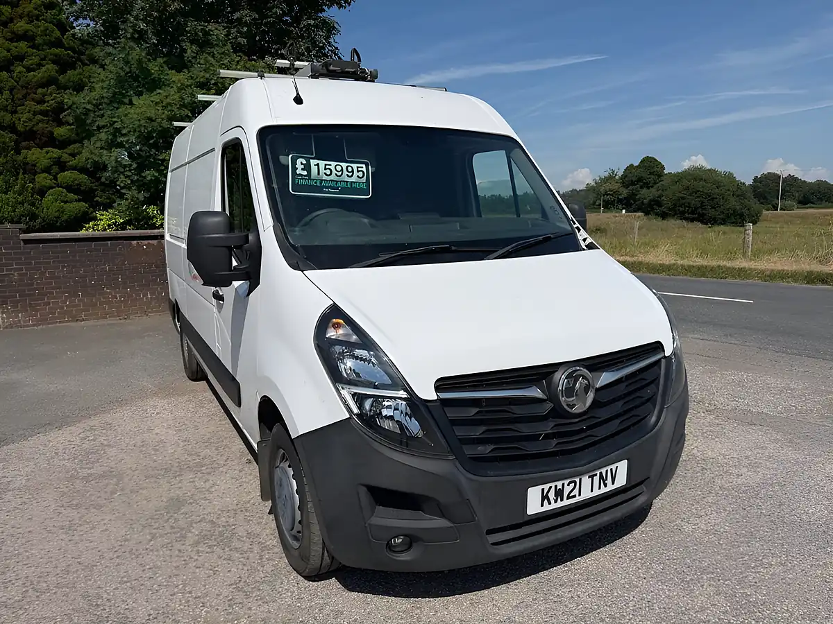 Used 2021 Vauxhall Movano Edition White - Front View
