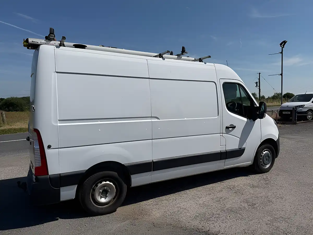 Used 2021 Vauxhall Movano Edition White - Interior and Exterior details 3