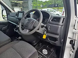 Used 2021 Vauxhall Movano Edition White - Interior and Exterior details 15