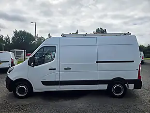 Used 2021 Vauxhall Movano Edition White - Interior and Exterior details 8