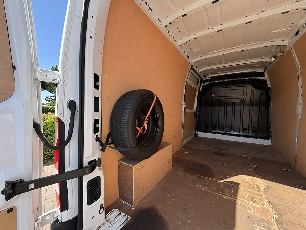 Used 2021 Vauxhall Movano Edition White - Interior and Exterior details 10