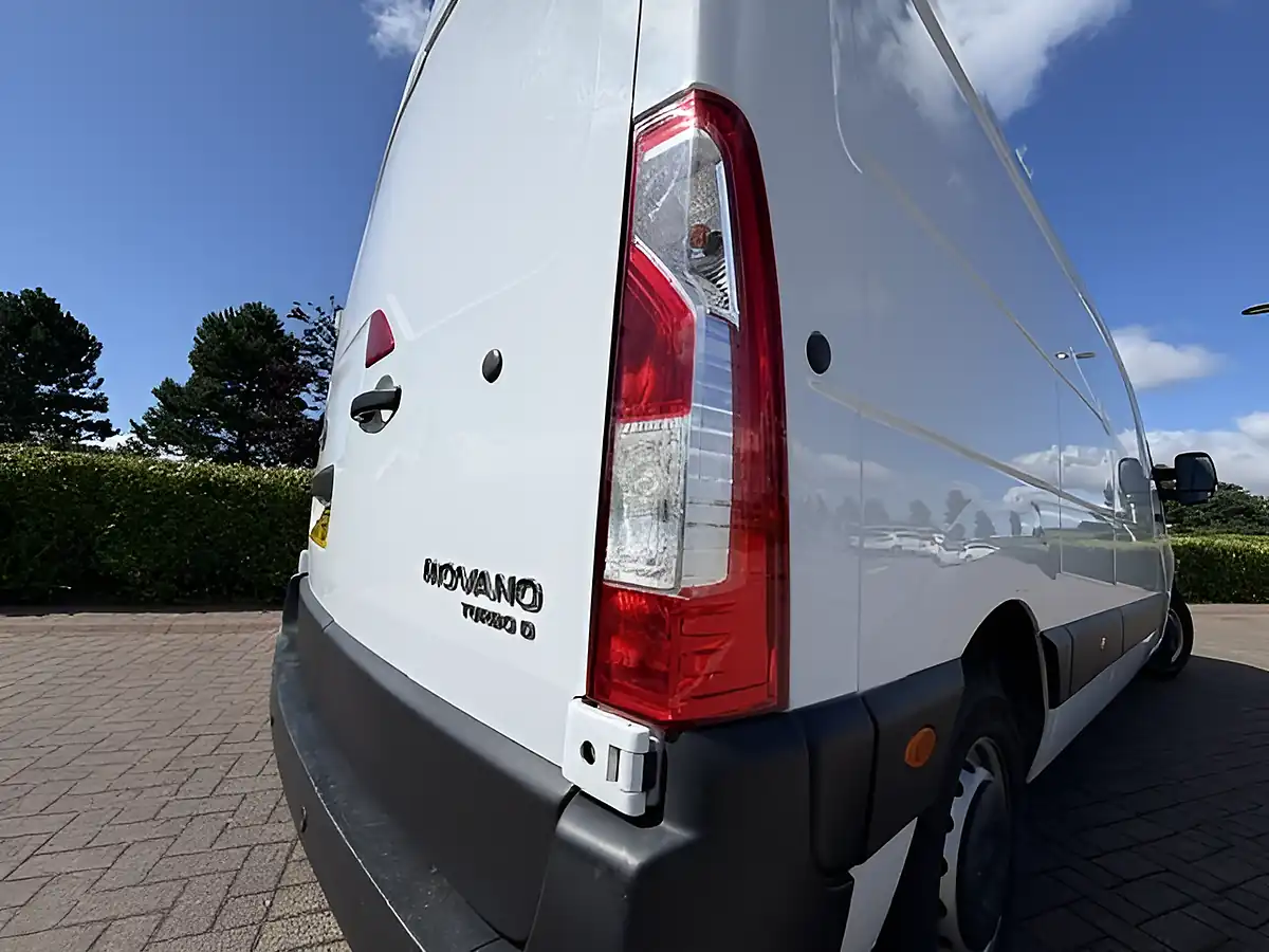 Used 2021 Vauxhall Movano Edition White - Interior and Exterior details 5