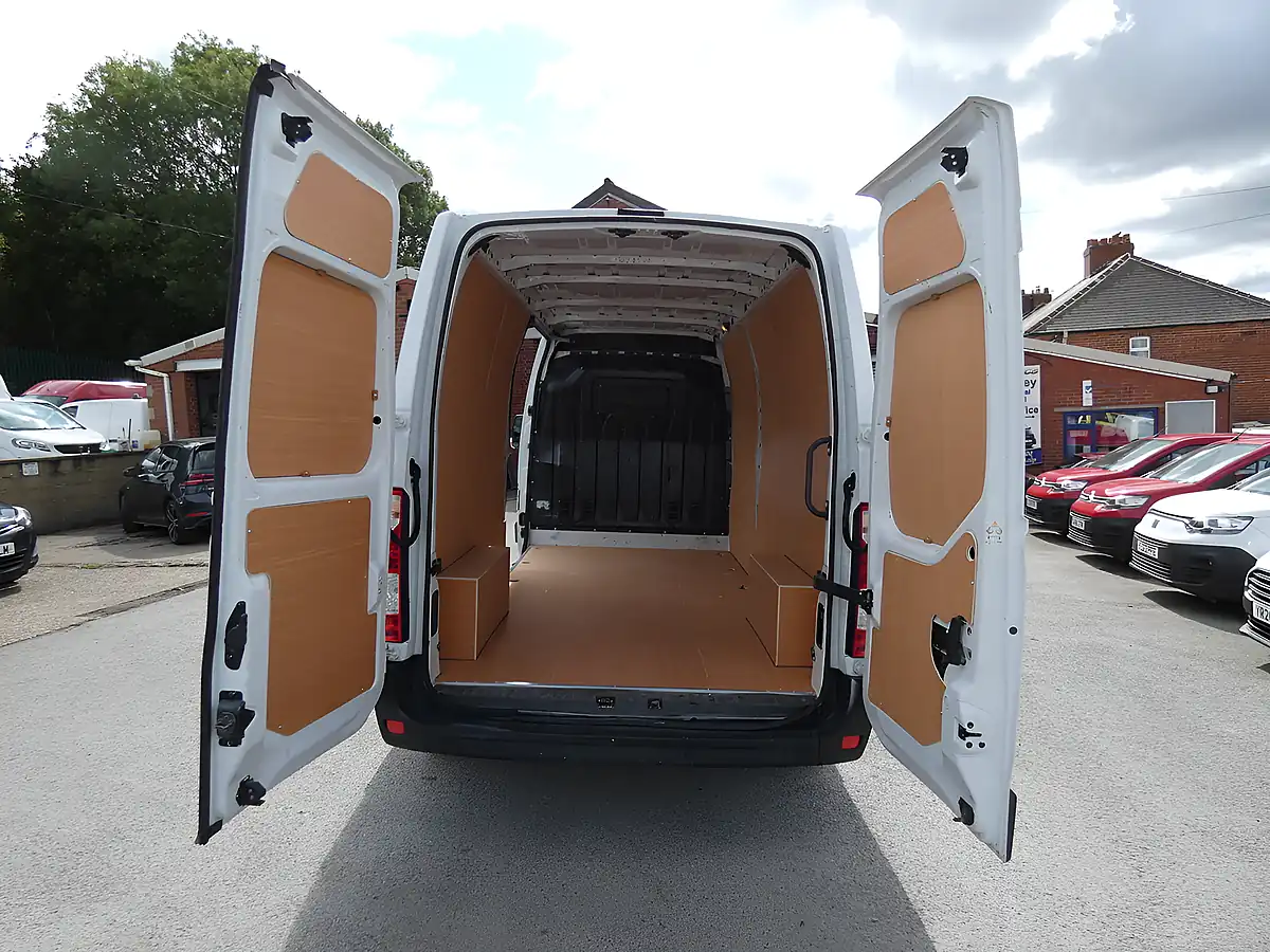 Used 2021 Vauxhall Movano Edition White - Interior and Exterior details 12
