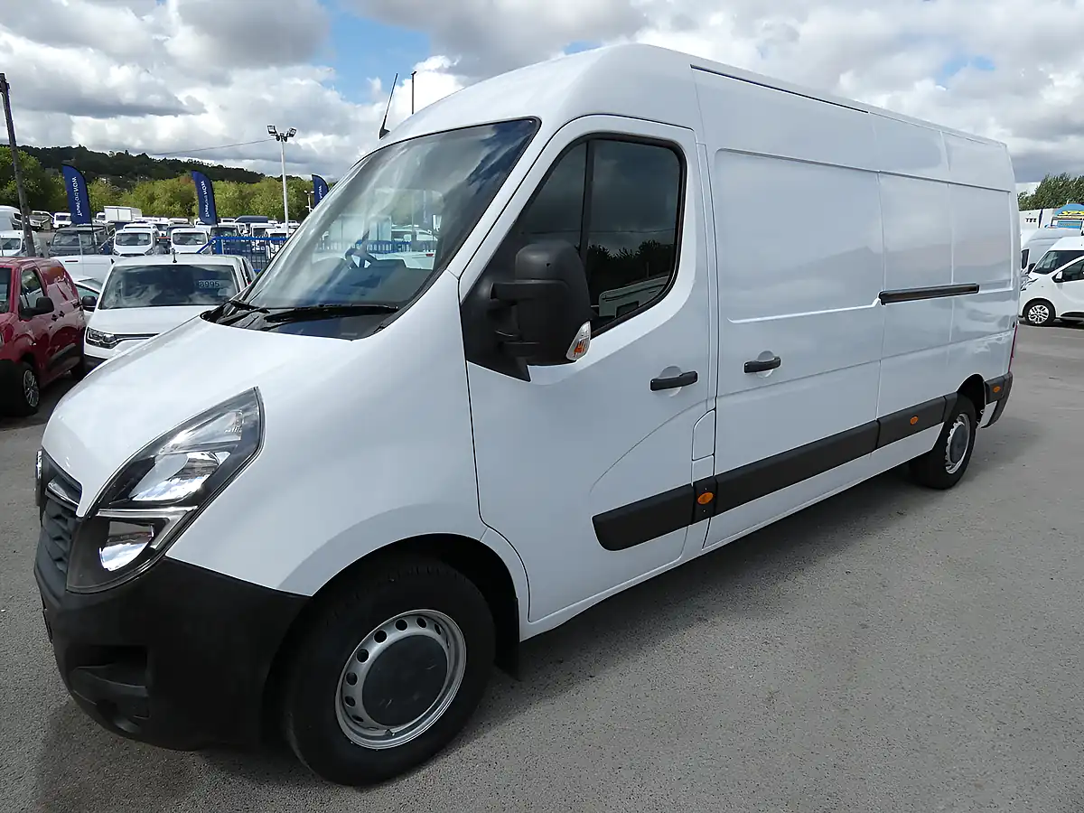 Used 2021 Vauxhall Movano Edition White - Interior and Exterior details 13