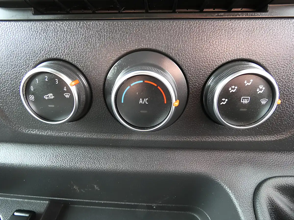 Used 2021 Vauxhall Movano Edition White - Interior and Exterior details 18