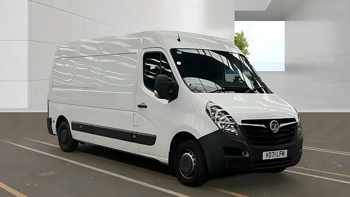 Used 2021 Vauxhall Movano Edition White - Front View