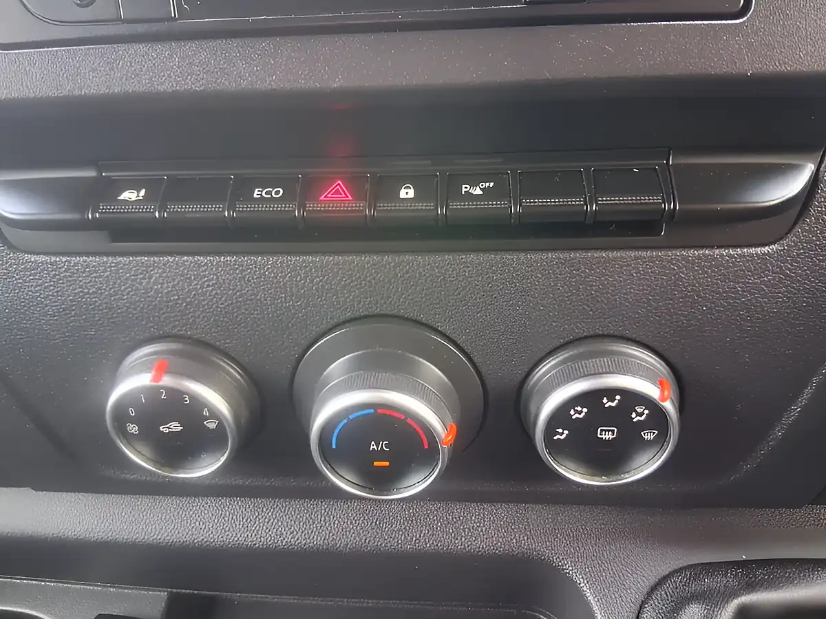 Used 2021 Vauxhall Movano Edition White - Interior and Exterior details 14