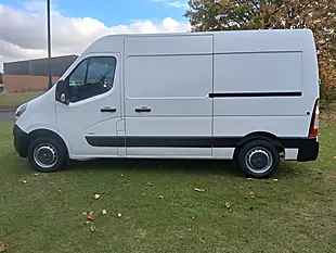 Used 2021 Vauxhall Movano Edition White - Interior and Exterior details 2