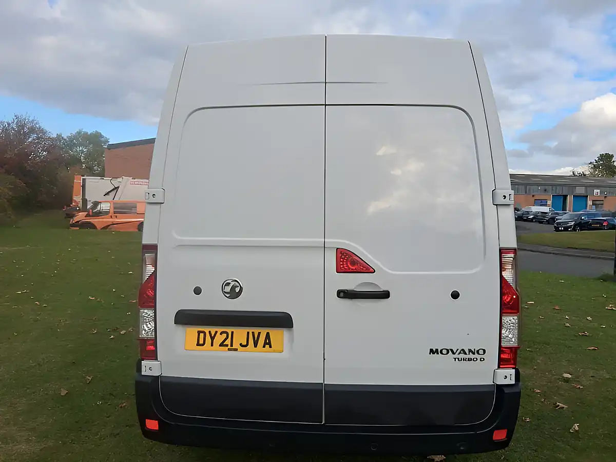 Used 2021 Vauxhall Movano Edition White - Interior and Exterior details 4