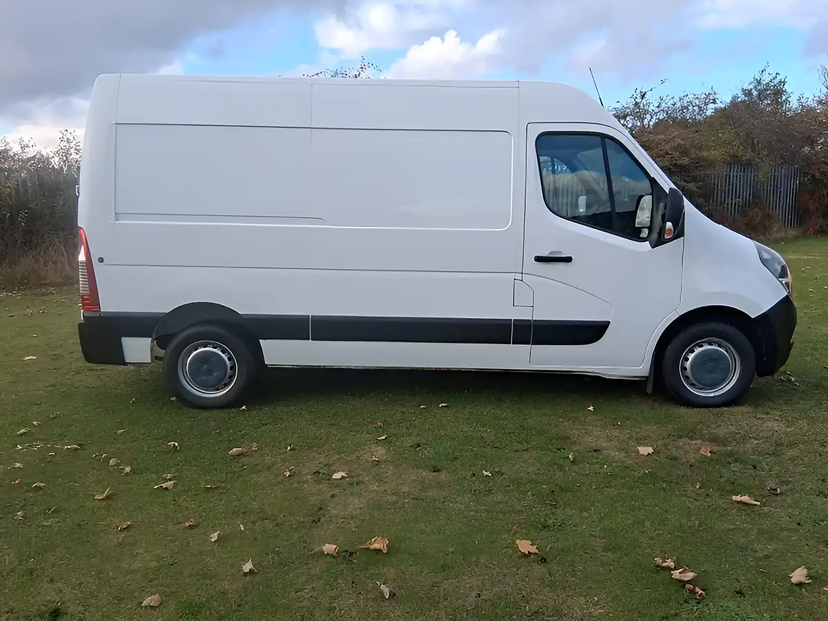 Used 2021 Vauxhall Movano Edition White - Interior and Exterior details 6