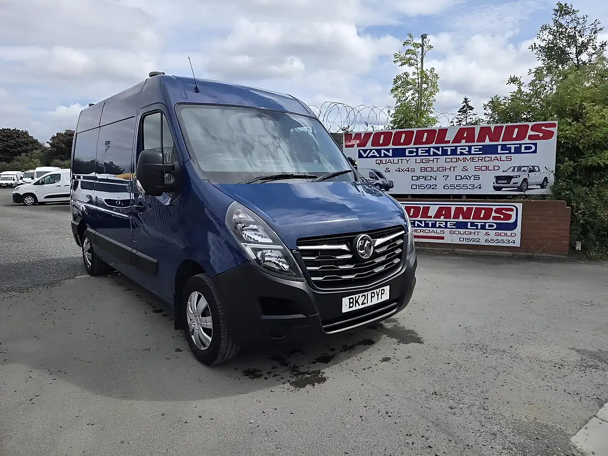 Used 2021 Vauxhall Movano L2H2 F3500 Blue - Interior and Exterior details 2