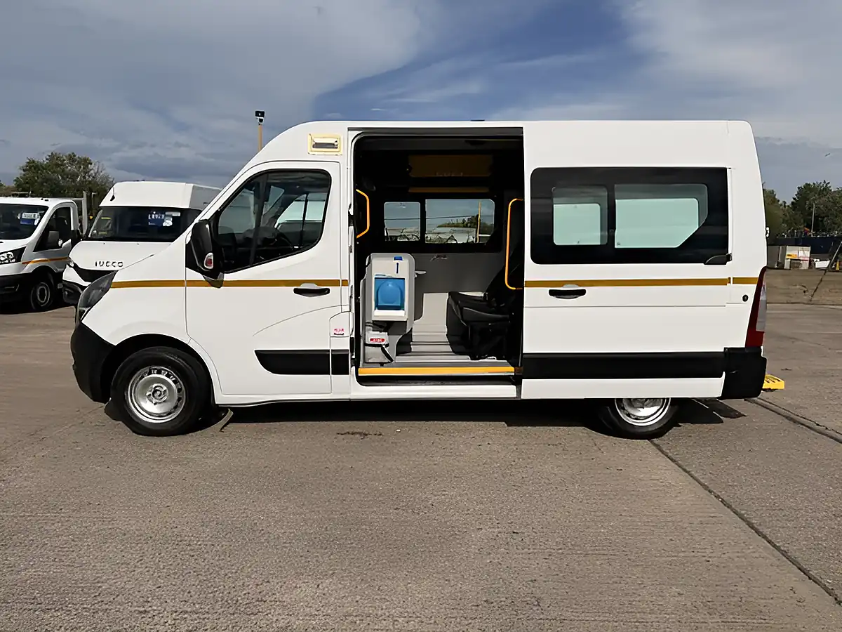 Used 2021 Vauxhall Movano Messing Unit / Welfare Van White - Interior and Exterior details 10