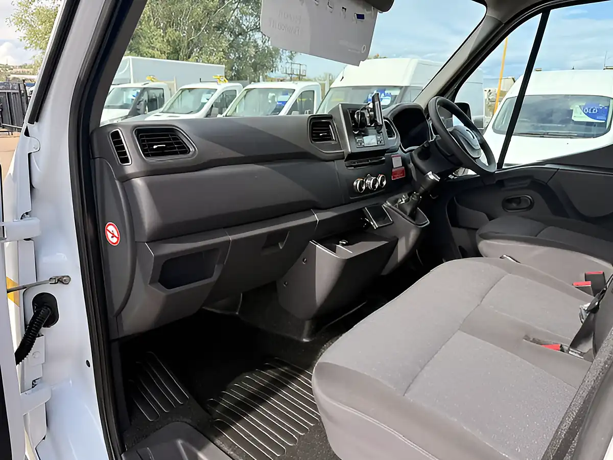Used 2021 Vauxhall Movano Messing Unit / Welfare Van White - Interior and Exterior details 17