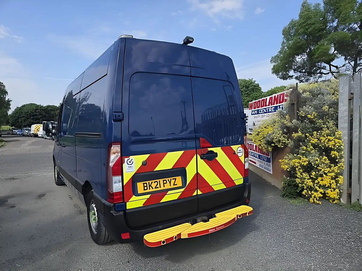 Used 2021 Vauxhall Movano Work Van Blue - Interior and Exterior details 6