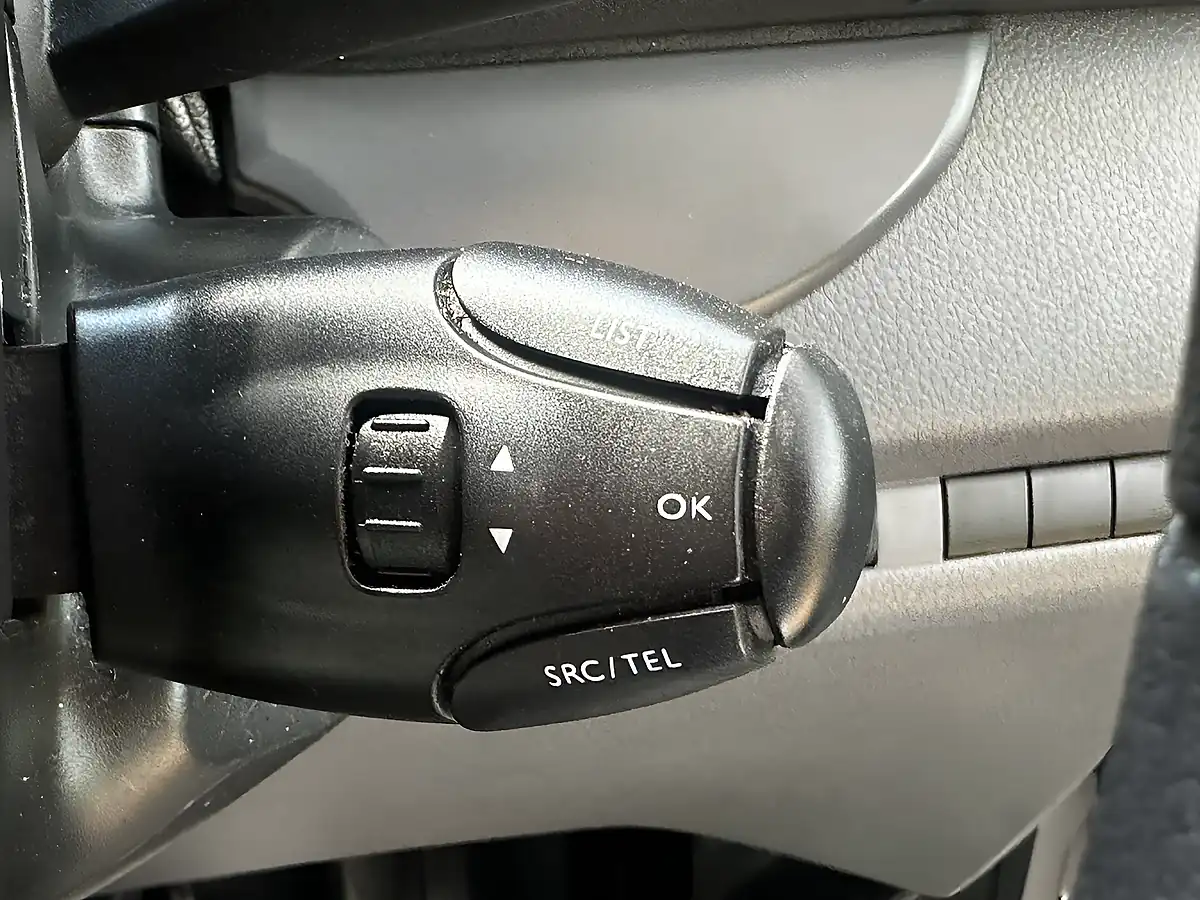 Used 2021 Vauxhall Vivaro 2700 Edition L1H1 White - Interior and Exterior details 17