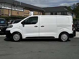 Used 2021 Vauxhall Vivaro 2700 Edition L1H1 White - Interior and Exterior details 9