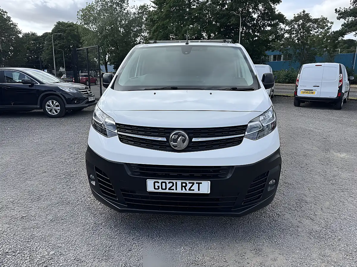 Used 2021 Vauxhall Vivaro 2900 Dynamic L2H1 White - Interior and Exterior details 3