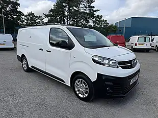 Used 2021 Vauxhall Vivaro 2900 Dynamic L2H1 White - Interior and Exterior details 4