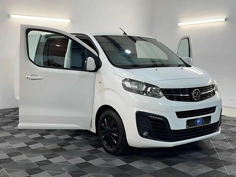 Used 2021 Vauxhall Vivaro 2900 Sportive White - Interior and Exterior details 15