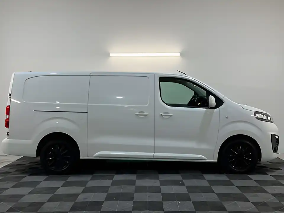 Used 2021 Vauxhall Vivaro 2900 Sportive White - Interior and Exterior details 2