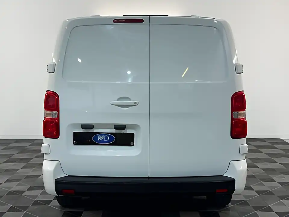 Used 2021 Vauxhall Vivaro 2900 Sportive White - Interior and Exterior details 5