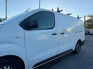 Used 2021 Vauxhall Vivaro 3100 Edition L2 H1 White - Interior and Exterior details 18
