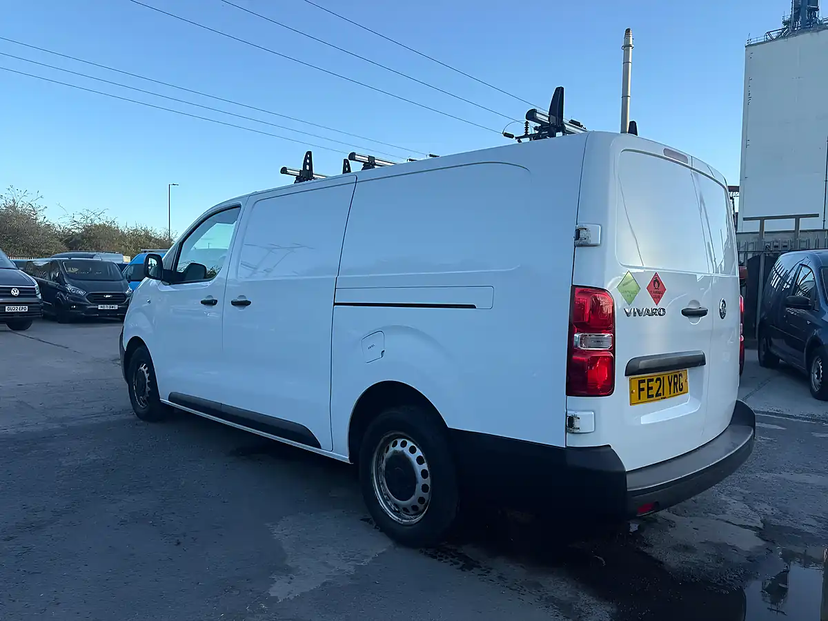 Used 2021 Vauxhall Vivaro 3100 Edition L2 H1 White - Interior and Exterior details 5