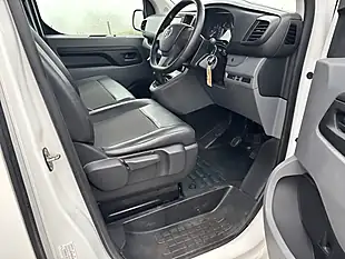 Used 2021 Vauxhall Vivaro Dynamic White - Interior and Exterior details 17