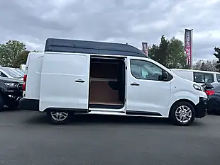 Used 2021 Vauxhall Vivaro Dynamic White - Interior and Exterior details 14