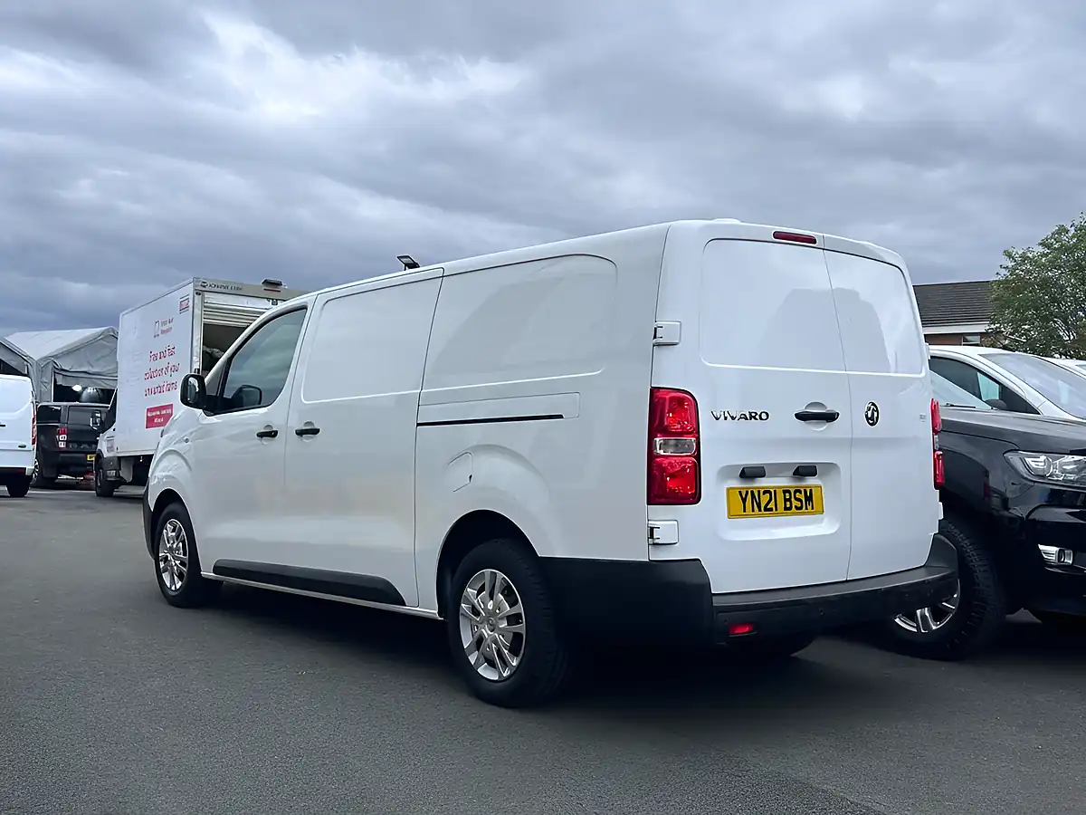 Used 2021 Vauxhall Vivaro Dynamic White - Interior and Exterior details 6