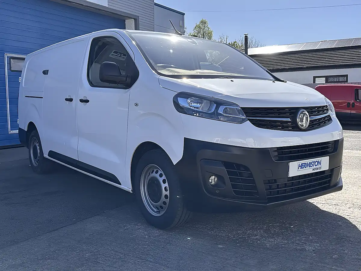 Used 2021 Vauxhall Vivaro Dynamic White - Interior and Exterior details 2