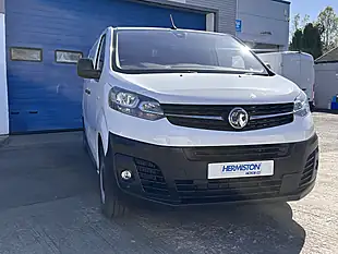 Used 2021 Vauxhall Vivaro Dynamic White - Interior and Exterior details 3