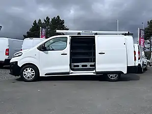 Used 2021 Vauxhall Vivaro Dynamic White - Interior and Exterior details 12