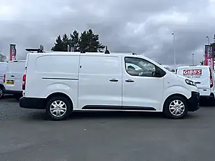 Used 2021 Vauxhall Vivaro Dynamic White - Interior and Exterior details 2