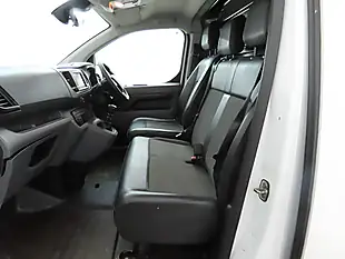 Used 2021 Vauxhall Vivaro Dynamic White - Interior and Exterior details 11