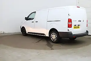 Used 2021 Vauxhall Vivaro Dynamic White - Interior and Exterior details 5