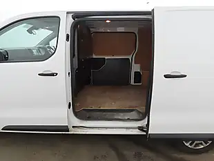 Used 2021 Vauxhall Vivaro Dynamic White - Interior and Exterior details 7