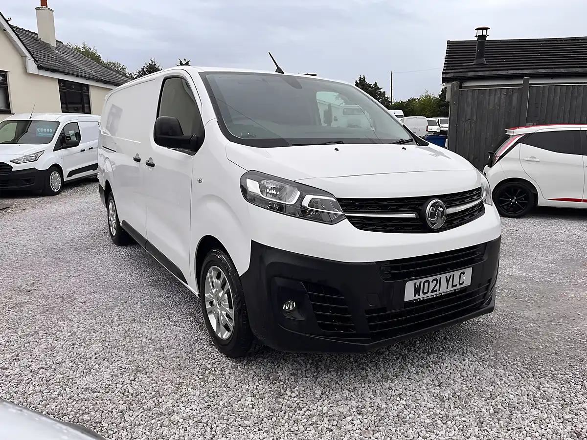 Used 2021 Vauxhall Vivaro Dynamic White - Interior and Exterior details 3