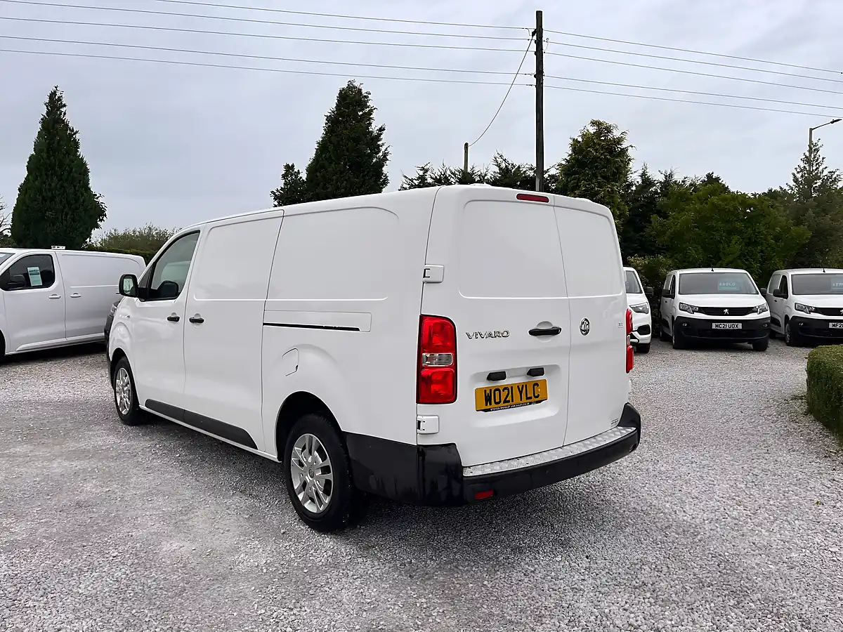 Used 2021 Vauxhall Vivaro Dynamic White - Interior and Exterior details 9