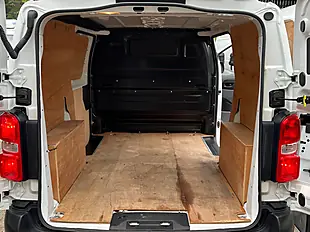 Used 2021 Vauxhall Vivaro Dynamic White - Interior and Exterior details 16