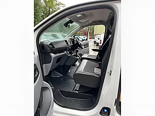 Used 2021 Vauxhall Vivaro Dynamic White - Interior and Exterior details 17