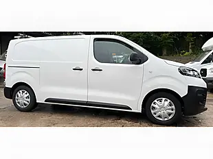 Used 2021 Vauxhall Vivaro Dynamic White - Interior and Exterior details 6