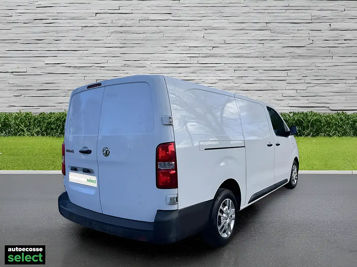 Used 2021 Vauxhall Vivaro Dynamic White - Interior and Exterior details 4