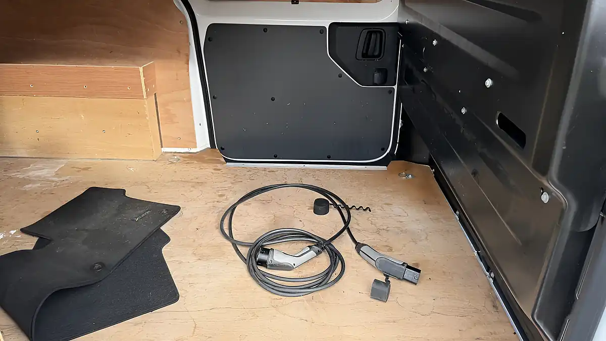 Used 2021 Vauxhall Vivaro Dynamic White - Interior and Exterior details 10