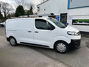 Used 2021 Vauxhall Vivaro Dynamic White - Interior and Exterior details 10