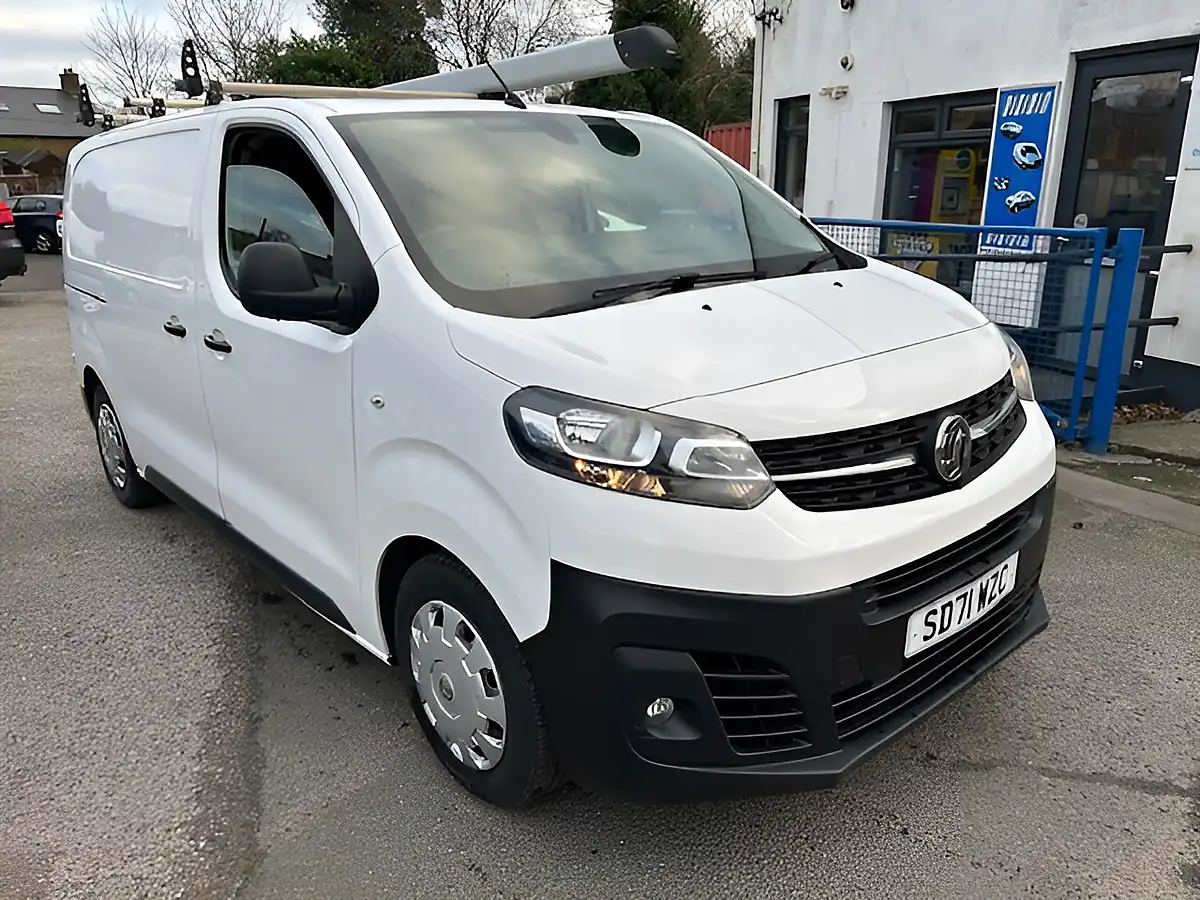 Used 2021 Vauxhall Vivaro Dynamic White - Interior and Exterior details 8