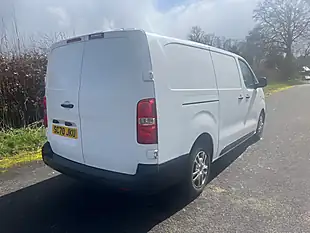 Used 2021 Vauxhall Vivaro Dynamic White - Interior and Exterior details 7