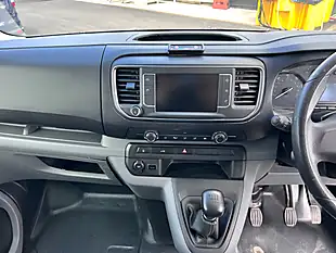 Used 2021 Vauxhall Vivaro Dynamic White - Interior and Exterior details 17